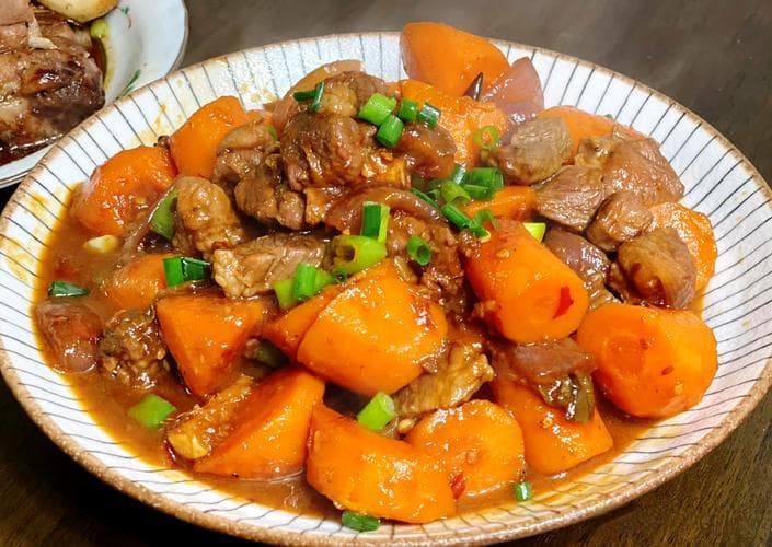 芹菜红萝卜羊肉馅的做法-萝卜和芹菜羊肉能做馅吃吗