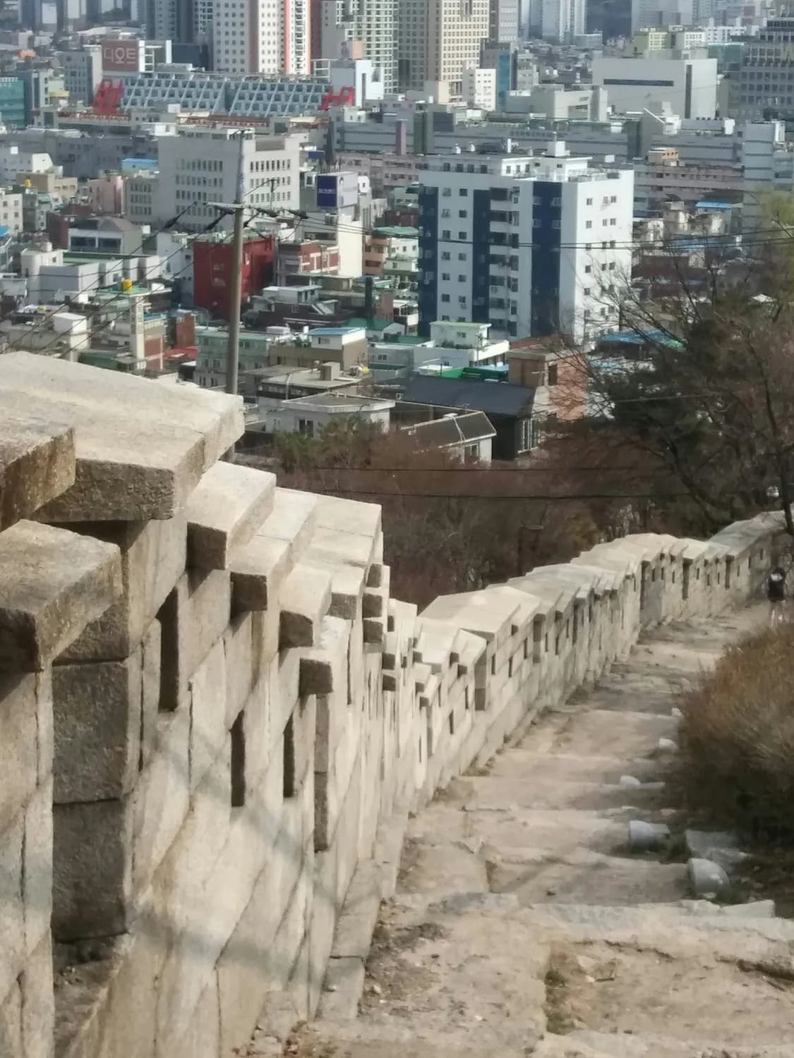 贵阳历史城垣步道：穿越时空的文化之旅