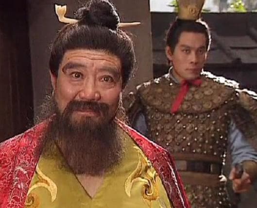 历史幕后的一幕：董卓之死与吕布的刀下