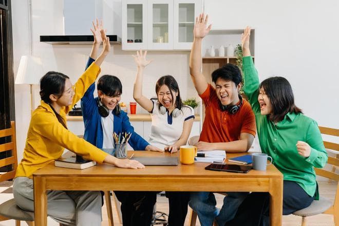 AI教育系统小程序：提升学生学习动力与兴趣的利器