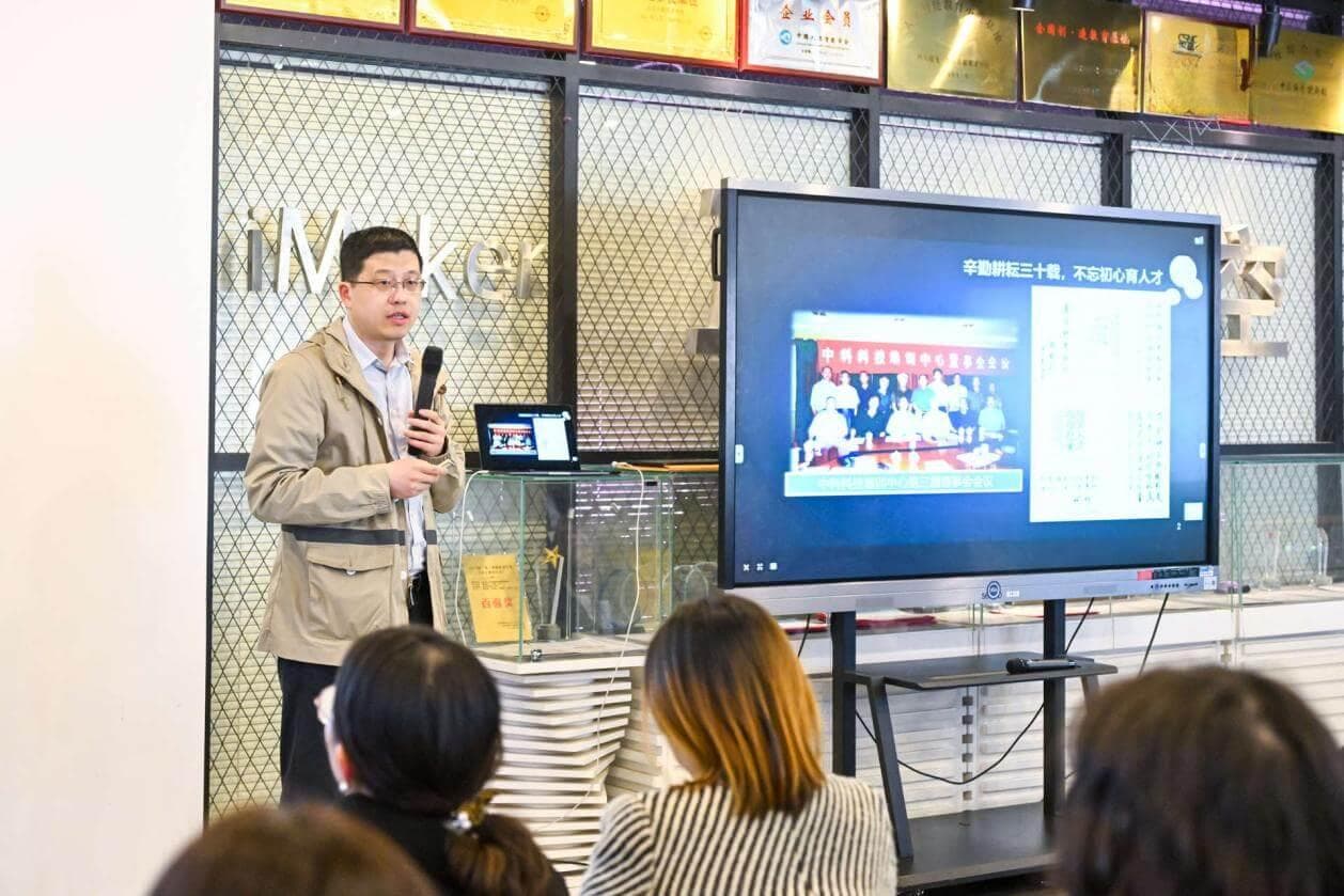 神奇！科创教育"课堂变革"正在发生，打破"黑板上做实验"困境