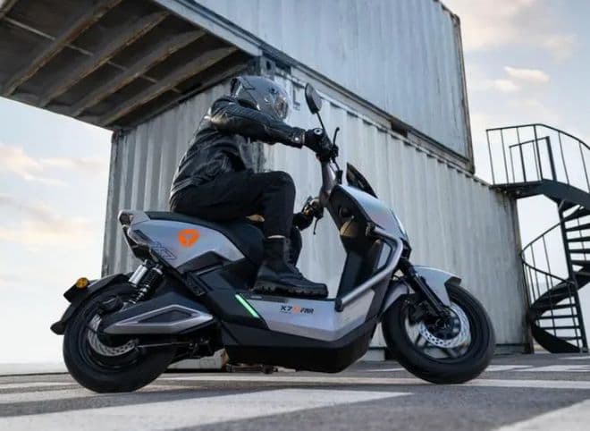 买电动车选什么品牌？雅迪、爱玛会是首选吗？哪种是高性价比车型