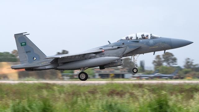 美国F-15战斗机详细资料被曝光！为啥游戏玩家老是泄密？