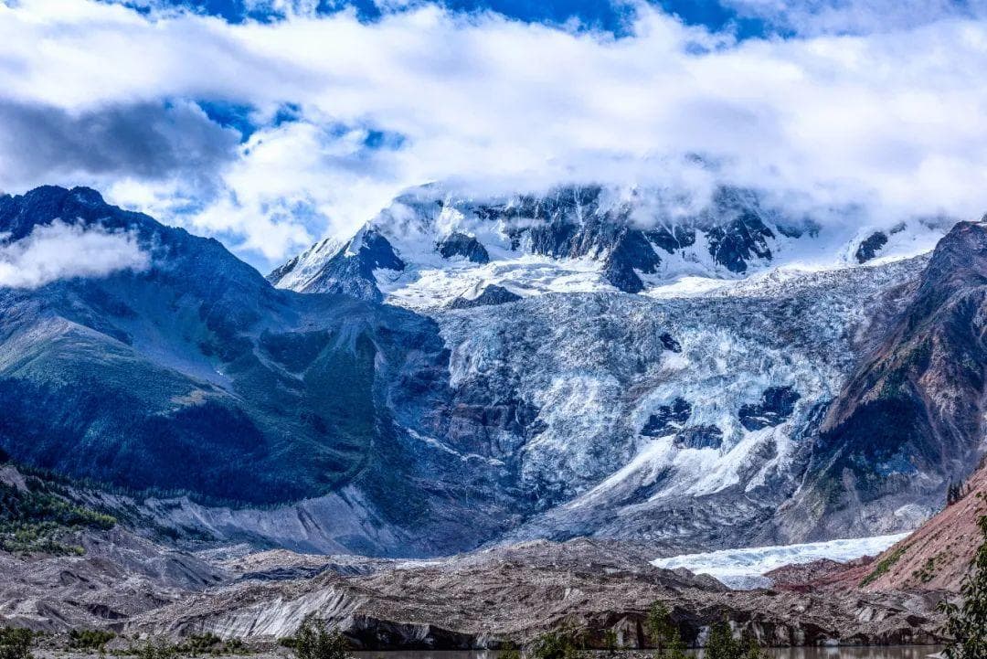 冬天的西藏适合去哪里玩？西藏冬天最美的8个地方，雪域圣地，人间天堂