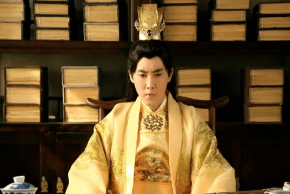 清朝的龙袍、蟒袍到底有什么区别呢？