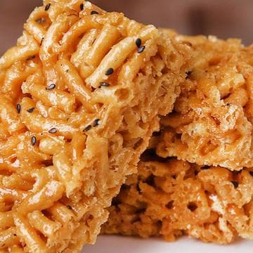 沙琪玛：从满族宫廷到全国名点的美食传奇