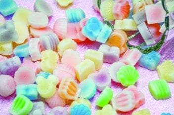 网红蜡瓶糖“好吃”背后的隐忧