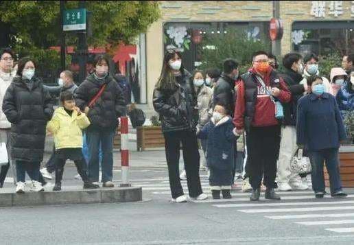 21省份地区去年人口数据出炉 13省人口自然增长率告负