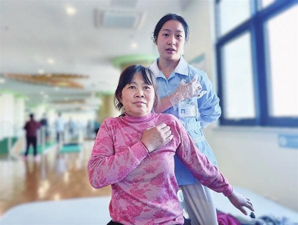康复有黄金时期 越早介入越好