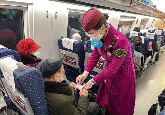 铁路部门推出五大福利！60岁以上老人出行更便捷