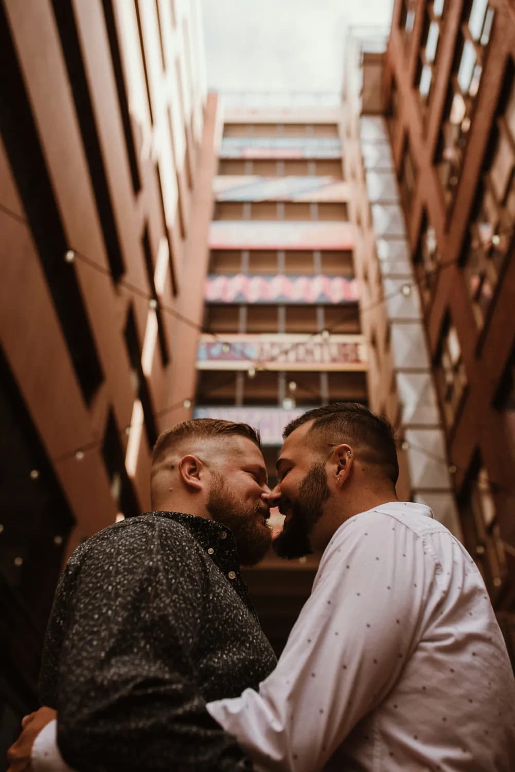 西班牙：LGBT权益保护的全球标杆