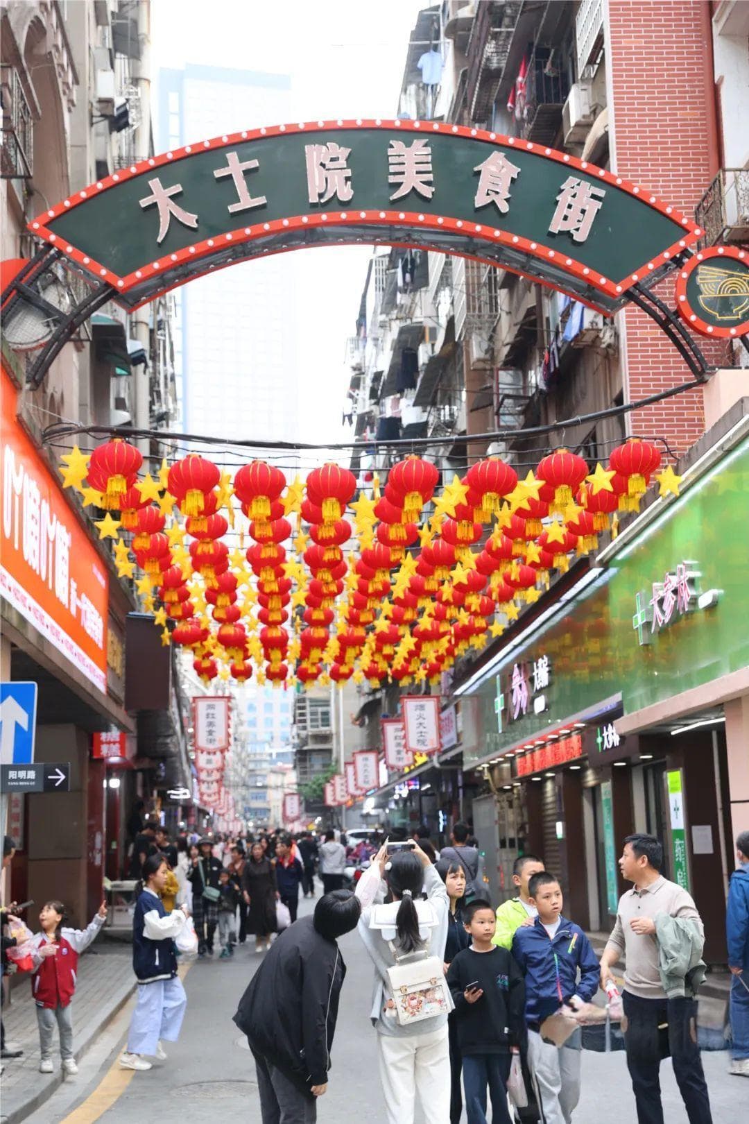 南昌这些宝藏美食街，快来打卡！
