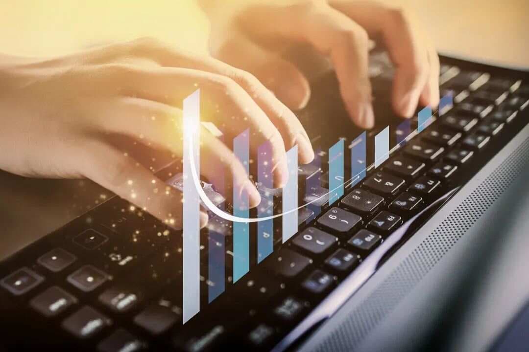 键盘的前世今生：从打字机到未来趋势