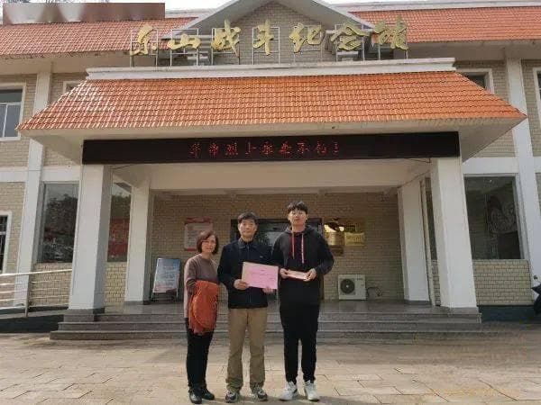 深藏功名70载！整理遗物时才发现老兵的"秘密"