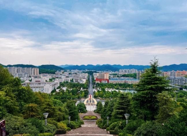 韶山烈士陵园：纪念1579位革命先烈，多处建筑暗藏历史密码