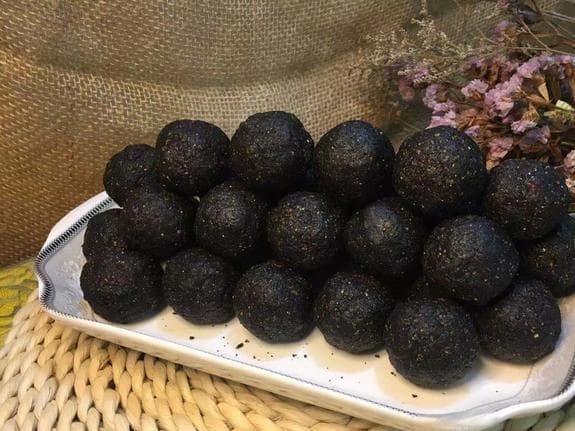 简易版黑芝麻丸：六种食材打造冬季养生佳品
