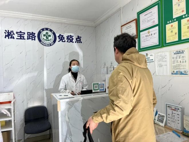 守护“毛孩子”健康！春季宠物疫苗接种迎小高峰