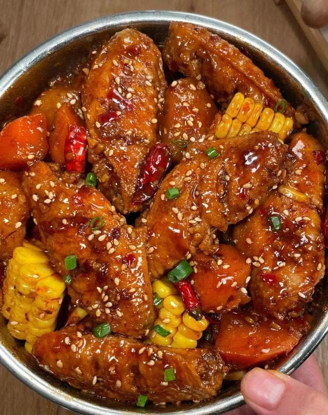 张红甫的独家秘籍：麻辣香锅鸡翅的超详细制作教程