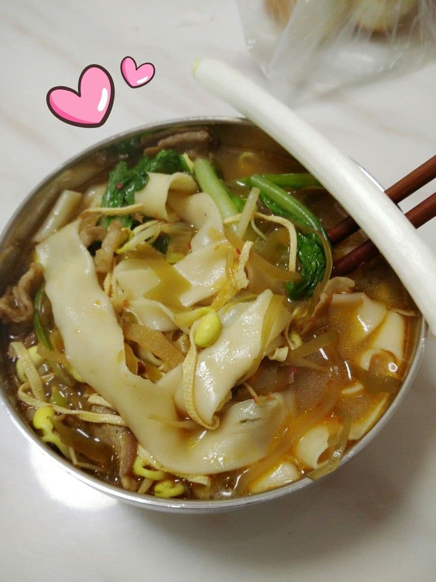 家常版烩面制作教程：简单美味的河南特色面食