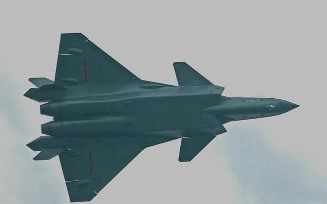 歼20 与 F35 战斗力对比分析