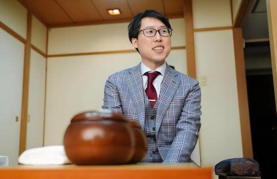 日本围棋冠军收割机 井山裕太创多项纪录