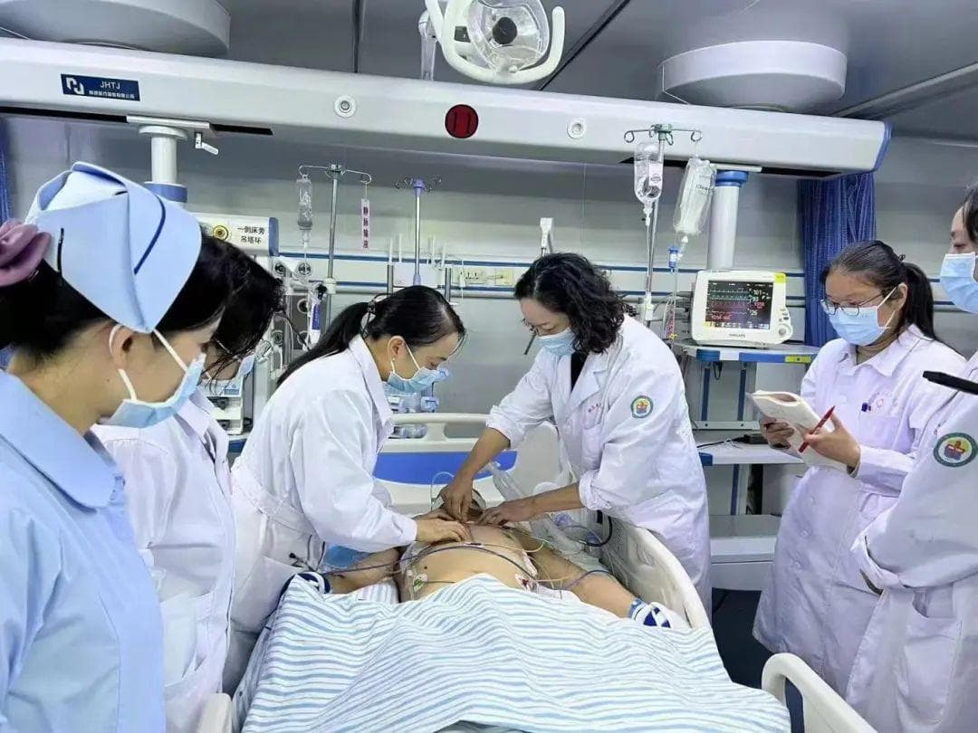 心血管内科与重症医学科强强联合——青大附院打造救治危重症、复杂心梗病人的一流平台