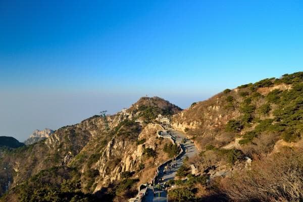 泰山四条经典登山路线（含注意事项）