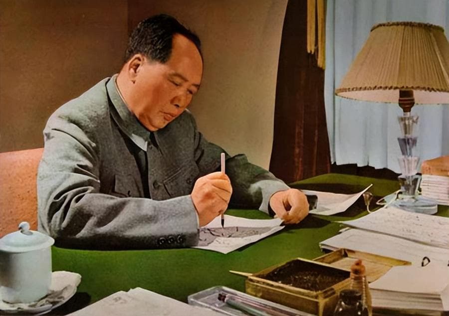 毛主席鲜为人知的侄孙，08年才得知真实身份，哭道：我不是孤儿！