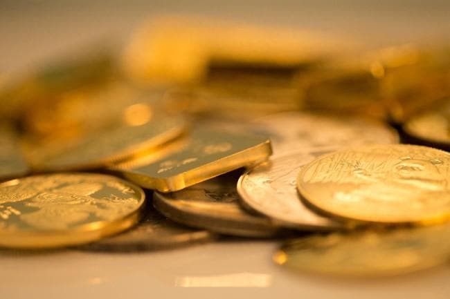国际金价逼近3000美元 避险情绪推高价格