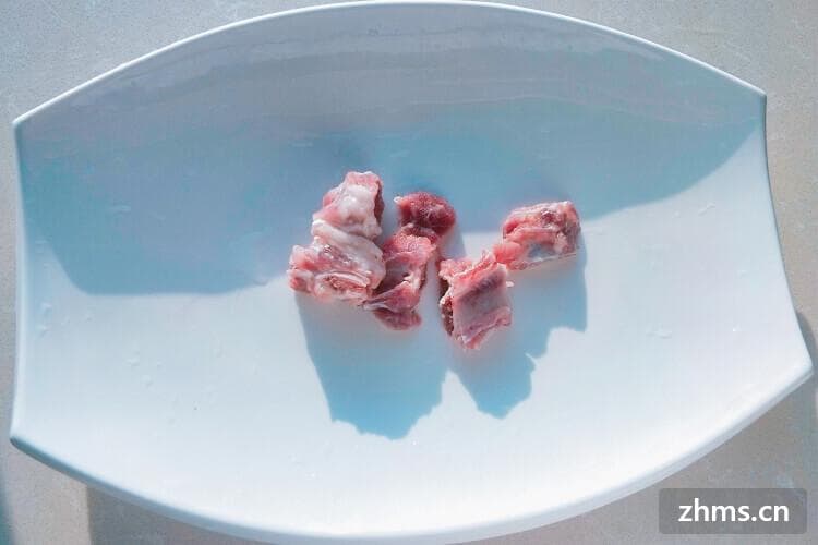 排骨为什么比肉还贵？怎样去挑选排骨呢？