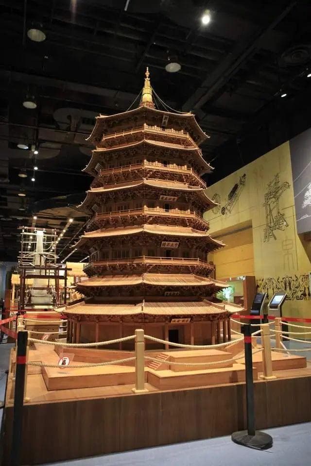 很惊艳！七千多年前的榫卯工艺火了！现在还有“新工位”