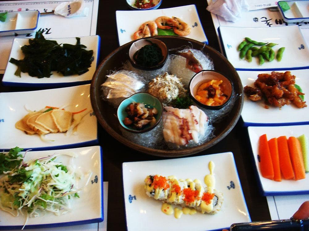 在韩国留学期间，有哪些必尝的传统美食？