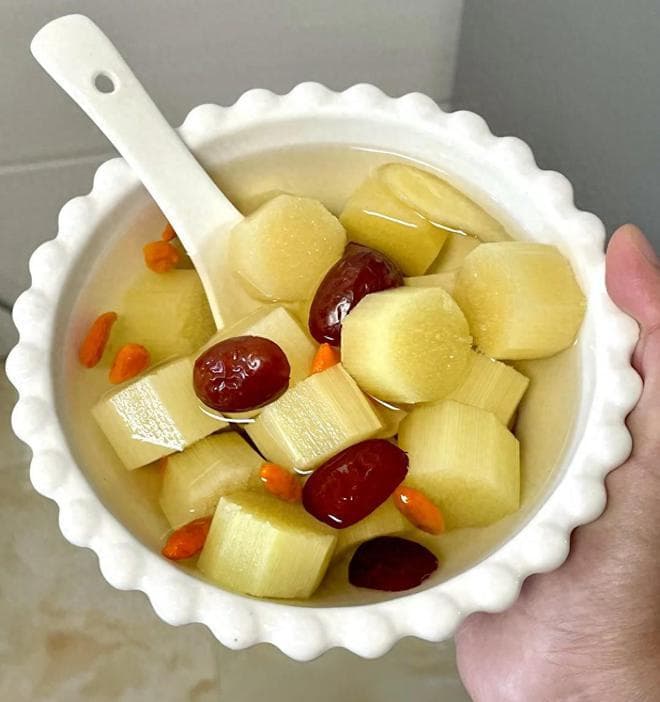 外婆说，冬天甘蔗煮水是大补，真的巨管用！