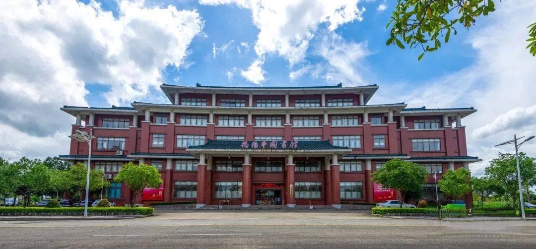 揭阳图书馆持续优化公共阅读服务