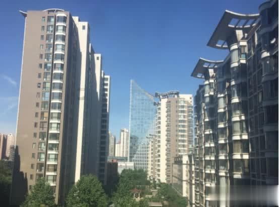 买房选高还是低楼层？内行：这三个楼层才是黄金楼层，越住越值钱