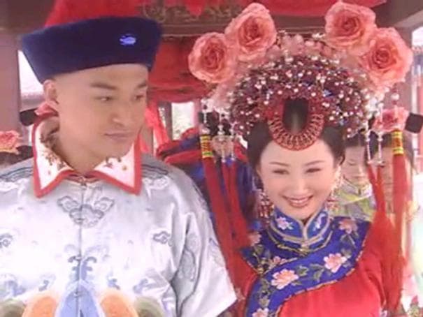马景涛探班指导戴娇倩演技
