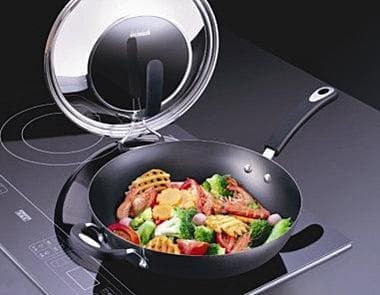 铁锅的健康烹饪指南：好处、使用方法与科学原理
