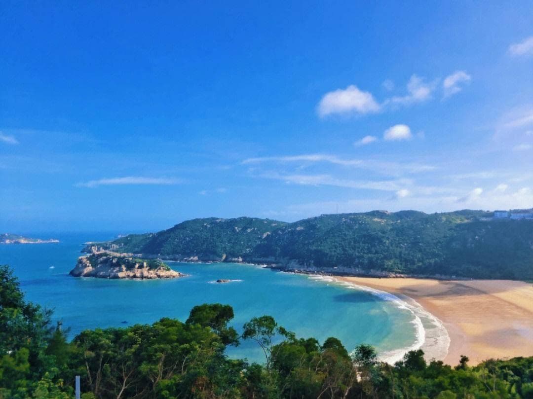 浙江南麂岛：碧海仙山的自然奇观