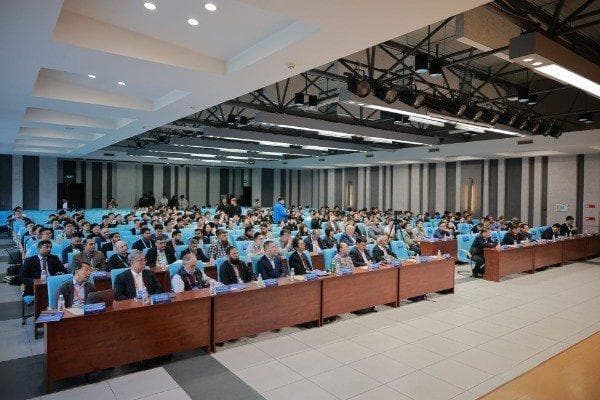 400多位院士专家学者齐聚哈工程，召开2024中国海洋声学国际会议