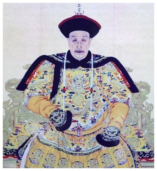易中天称乾隆“在位60年没干一件好事”被起诉，法院这样判
