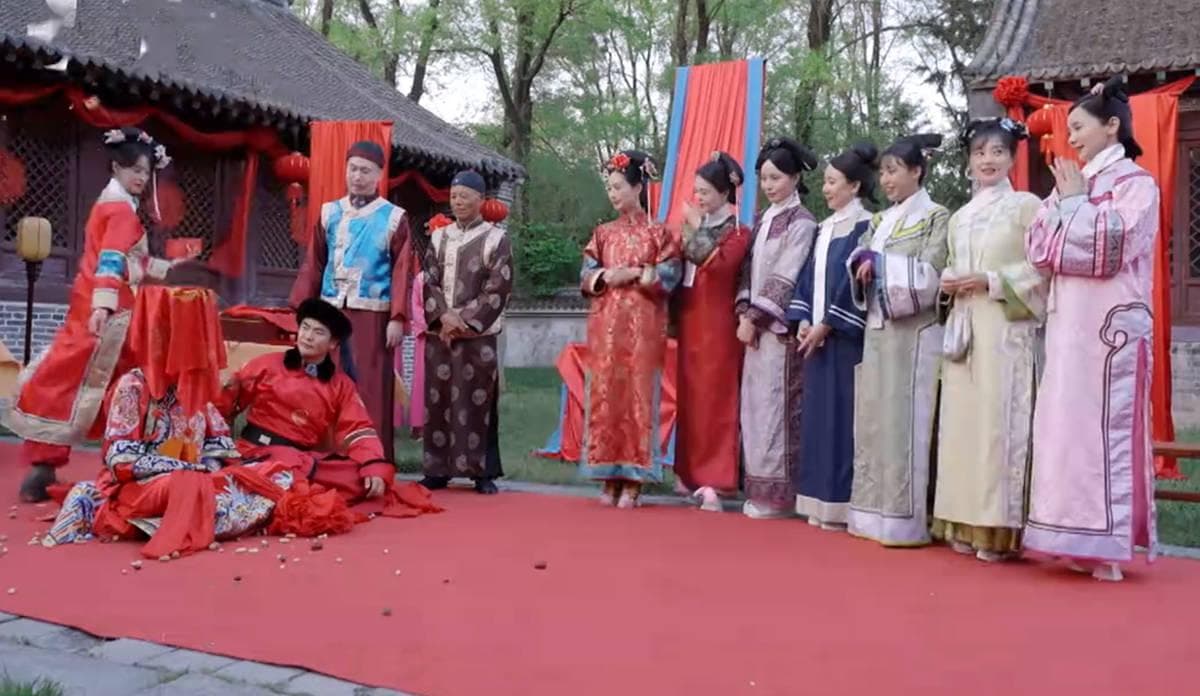 《焕新环游传》邀《甄嬛传》原班人马，温太医沈眉庄实现“大婚”