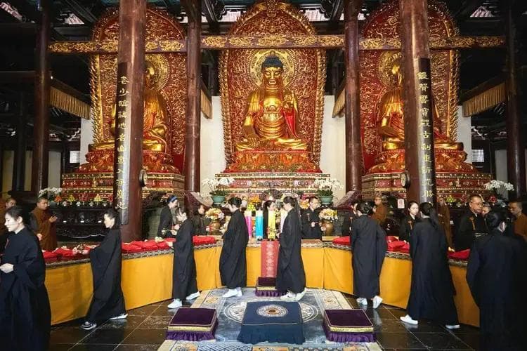 绕佛三匝的含义 你知道吗