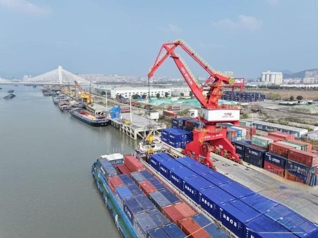 合肥港群建设提速：智慧港口崛起，新能源汽车出海添新通道