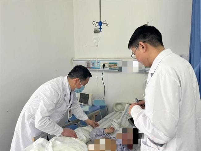 8岁孩子厨房玩刀意外刺破肝脏 紧急手术挽救生命