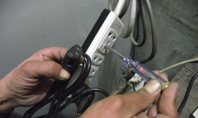 电脑电源线修复指南：14种常见问题及解决方案
