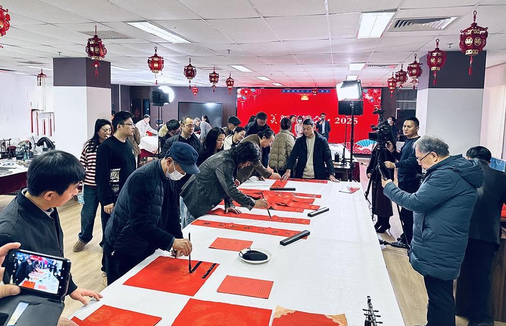 台湾春节祝福语：挥毫泼墨中的文化传承