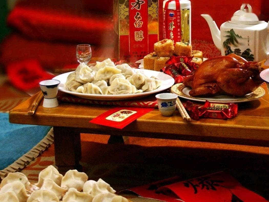 南北方过年习俗“4”大差异：从饺子到汤圆，从走亲戚到旅游
