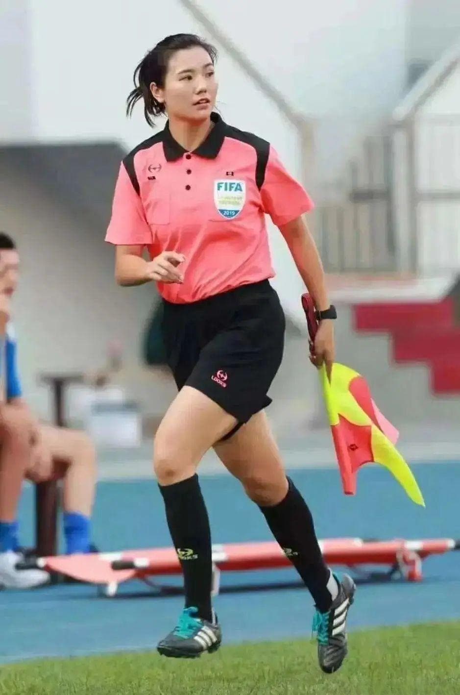 国内首位！是这个四川妹子！