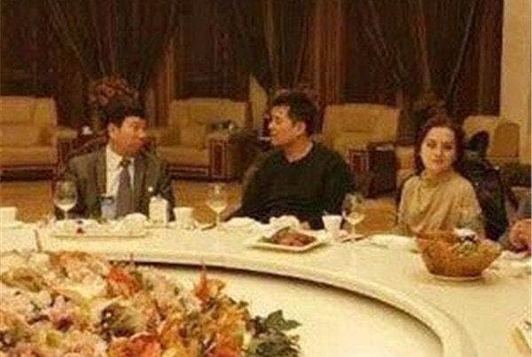 毕福剑饭局事件始末：不当言论致央视名嘴陨落