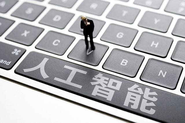 劳务派遣与劳务外包：风险管理与规避策略